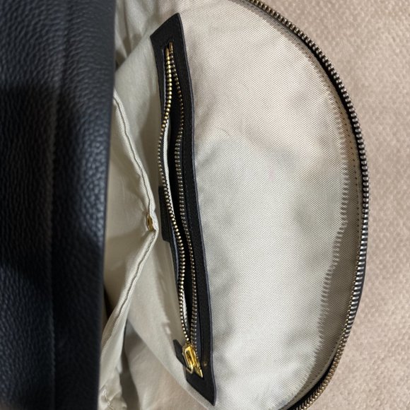 TOM FORD black leather backpack with gold zipper - Picture 6 of 8